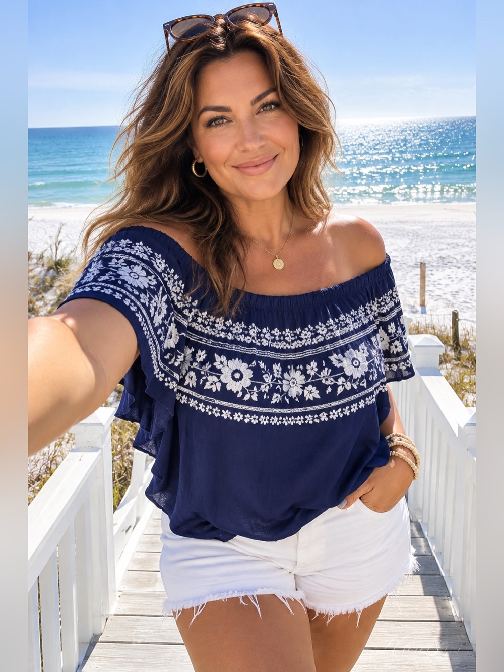 Rewind Womens Top Size Large Blue White Off Shoulder Floral Knit‎ NEW